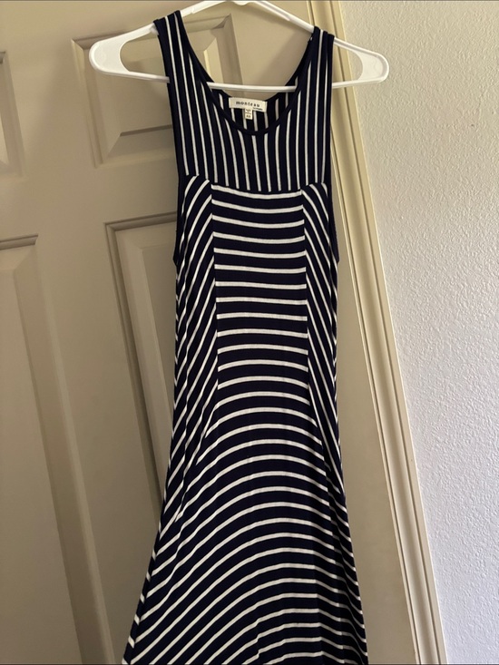 Monteau Dresses & Skirts - Monteau Navy & White Striped Sleeveless Maxi Dress